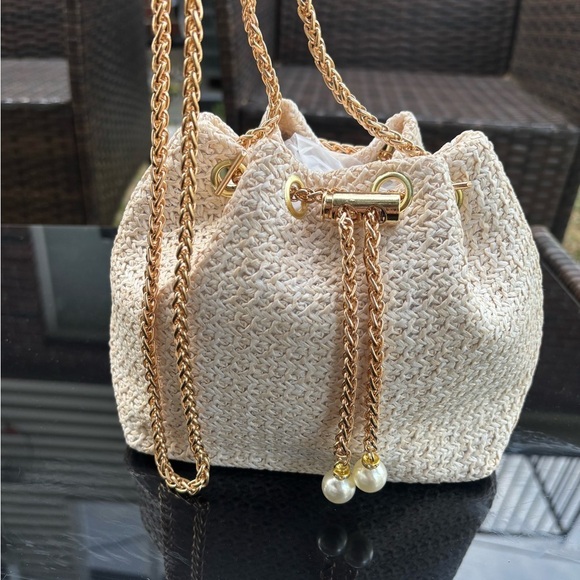 Handbags - Elegant Cream Woven Bag with Gold Chain